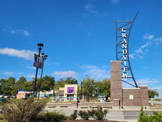 Grandview, MO - Concrete Services